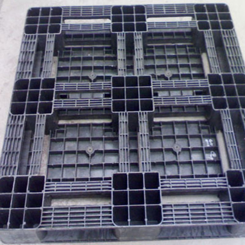 Pallet sắt